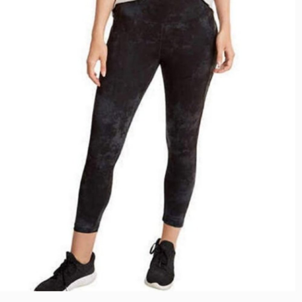 NEW Danskin Ladies' Active Tight with Pockets S